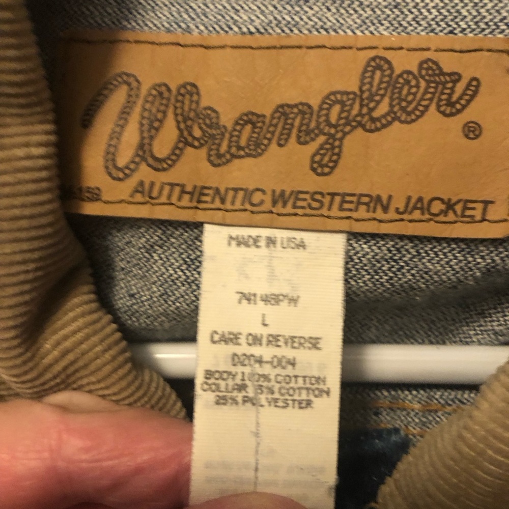 EUC Wrangler Authenic Western Jacket Harley Patch On Back Corduroy Collar - Picture 3 of 7